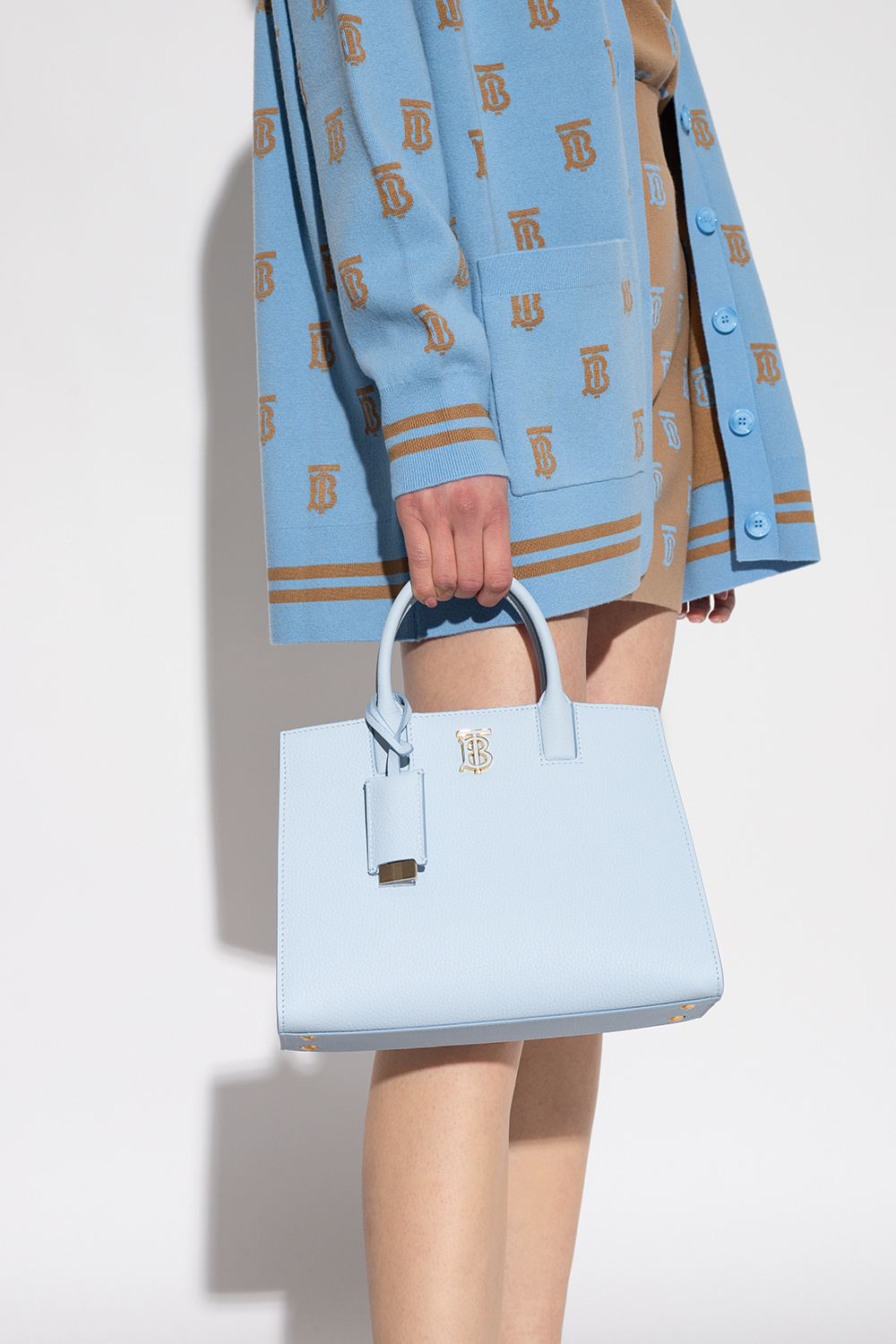 BURBERRY｜SHOULDER BAGS (MN FRANCES (8072522)) Burberry Frances Calf-Leather Tote Bag 8072522 5045702262382